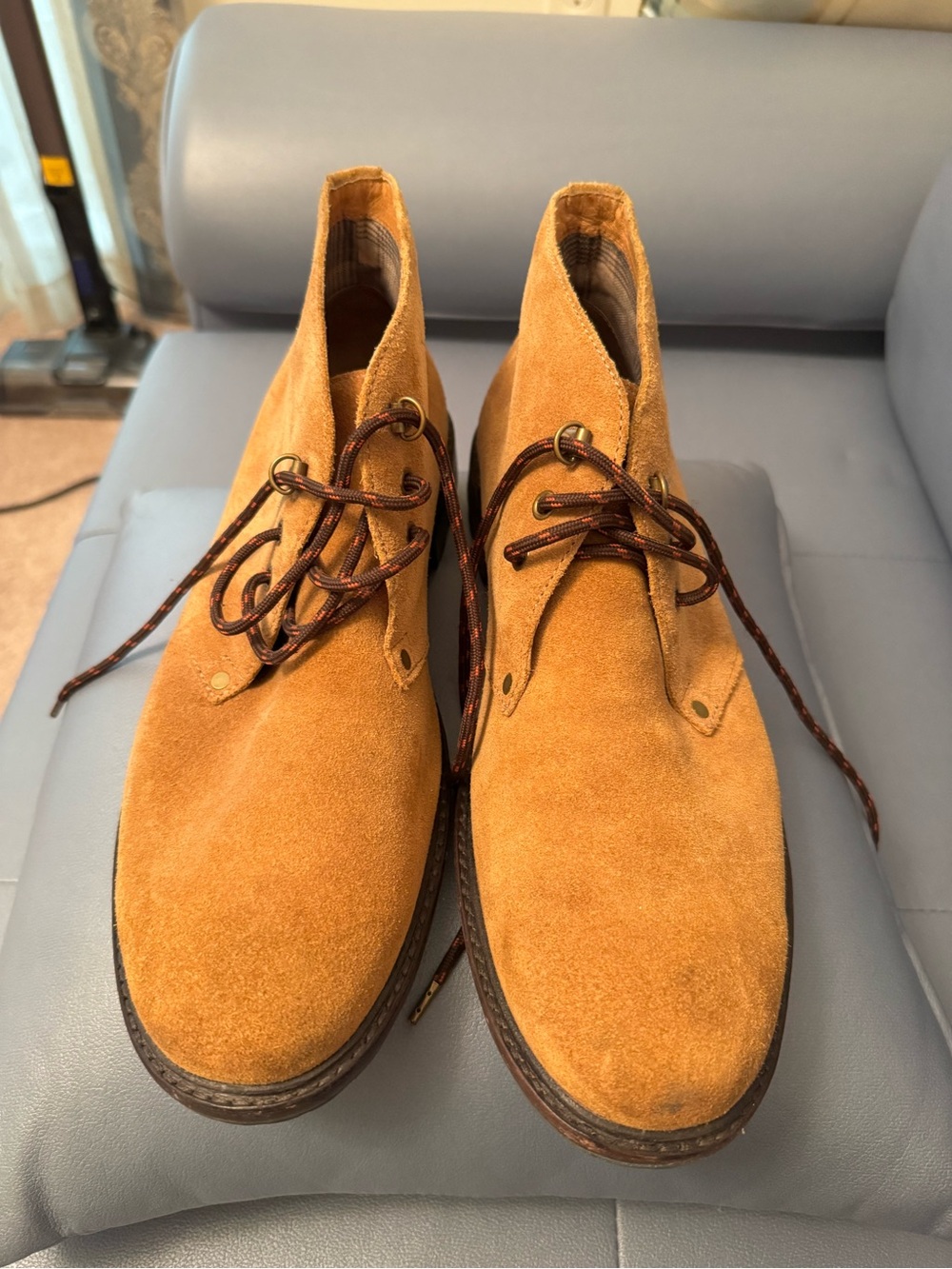 Fossil Men's Tan Suede Chukka Boots
